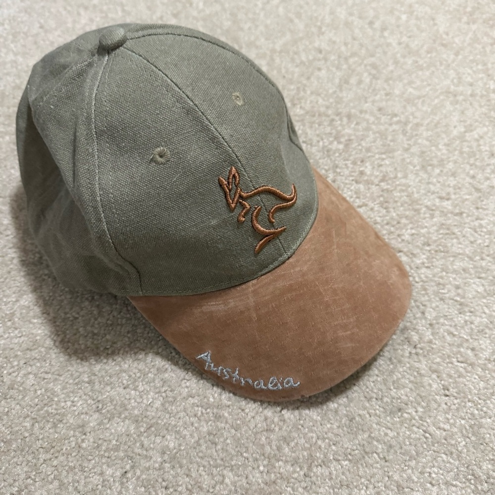 Vintage Australia Nucolorvue Embroidered Kangaroo Dad Hat Tan Gray-One Size